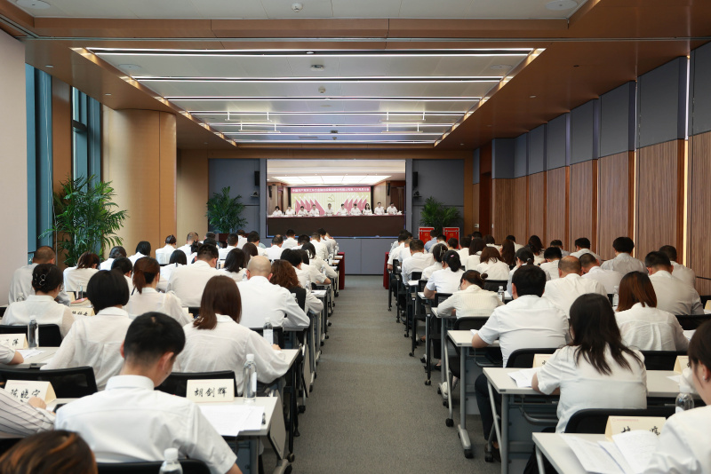 浙江東方第八次黨員大會(huì) 中韓人壽分會(huì)場.jpg